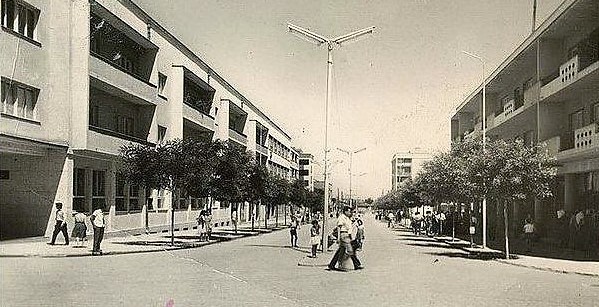 Стари фотографии на Кавадарци-Улицата на корзото