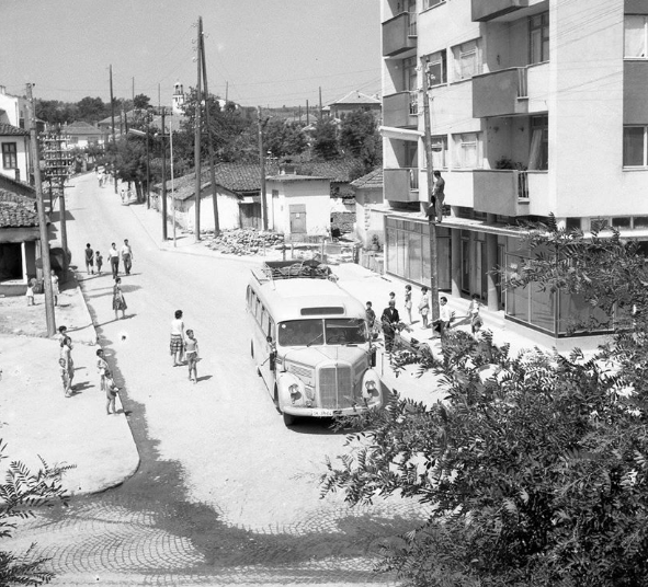 Стари фотографии на Кавадарци-улицата „Пано Мударов“- 1959