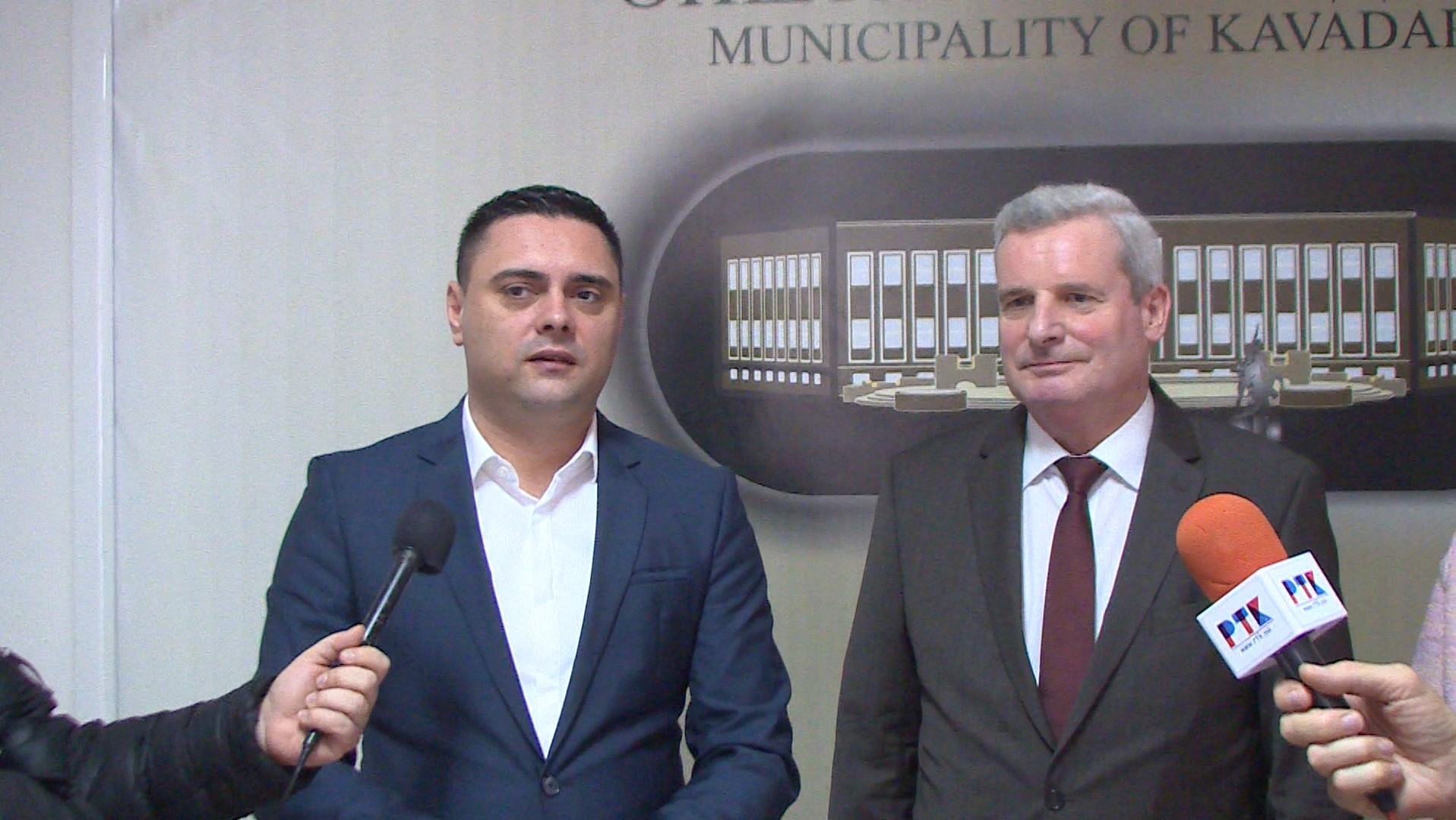 ( Видео) Германскиот амбaсадор се сретна со Градоначалникот Јанчев