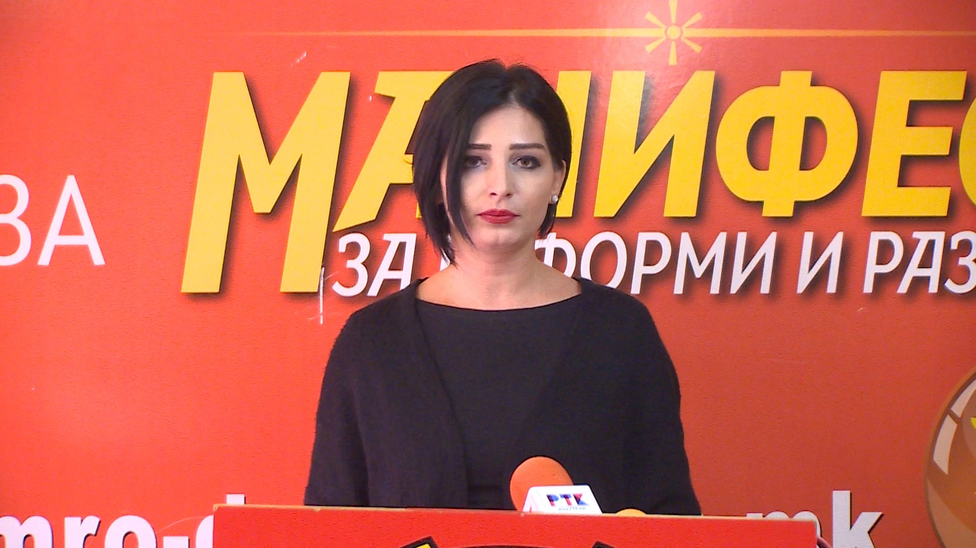 /Видео/ ОК на ВМРО-ДПМНЕ:„Членови на СДСМ со лепак ги оштетуваат возилата“