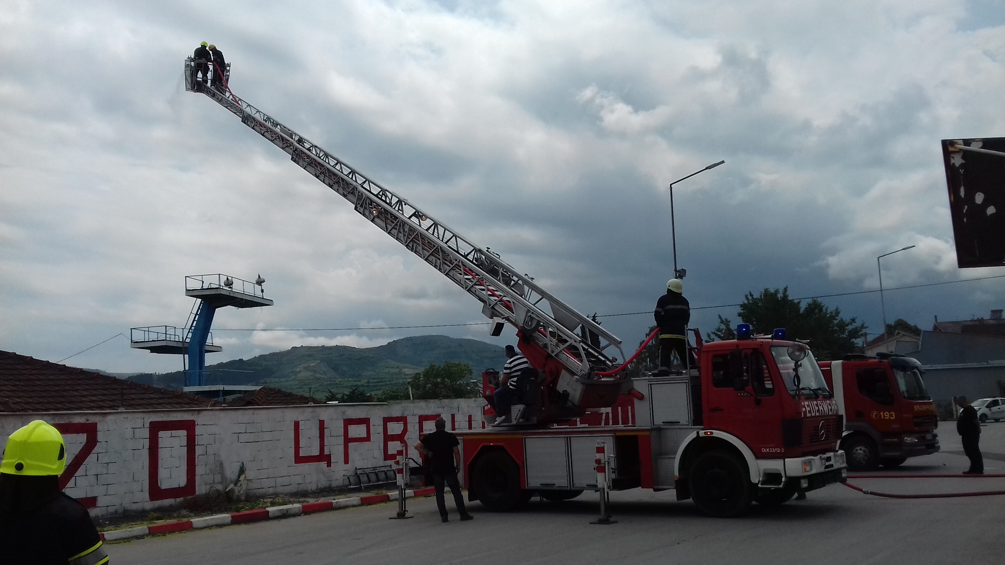 /Видео/ Пожарникарите  од Кавадарци опремени и спремни за акција