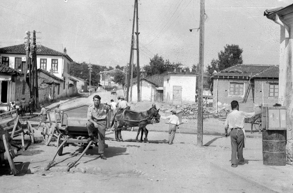 Стари фотографии на Кавадарци-Улицата „Пано Мударов„-1955 година 