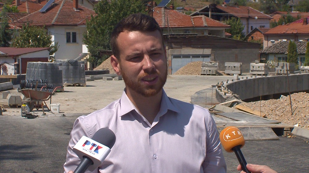 (Видео) Прес на ОО на СДСМ-  За изградбата на мостот во село  Ваташа  се обезбедени средства од ЈП за Државни патишта.