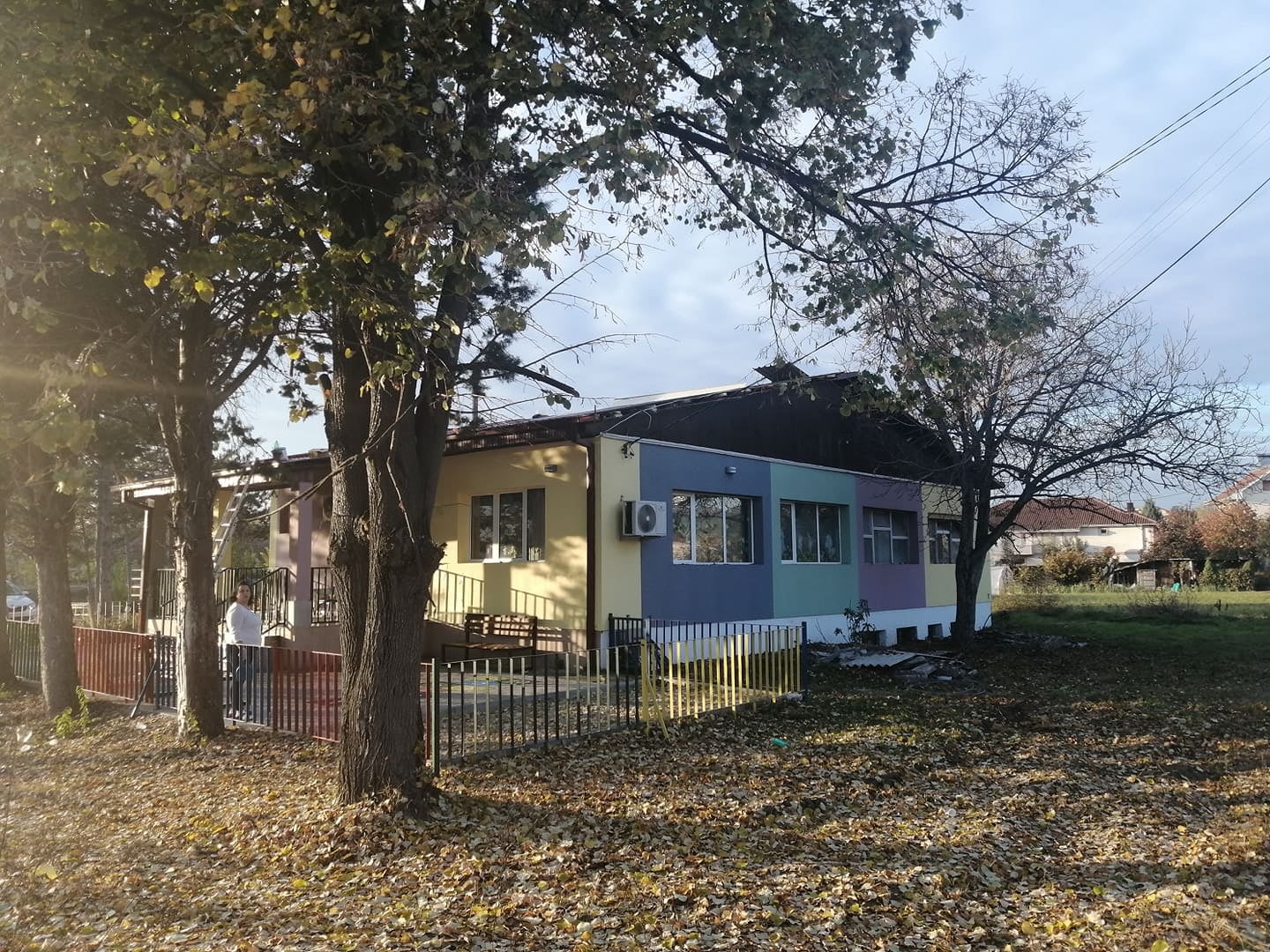 Детската градинка „Ѕвончица“ во Возарци  доби  реконструиран покрив.