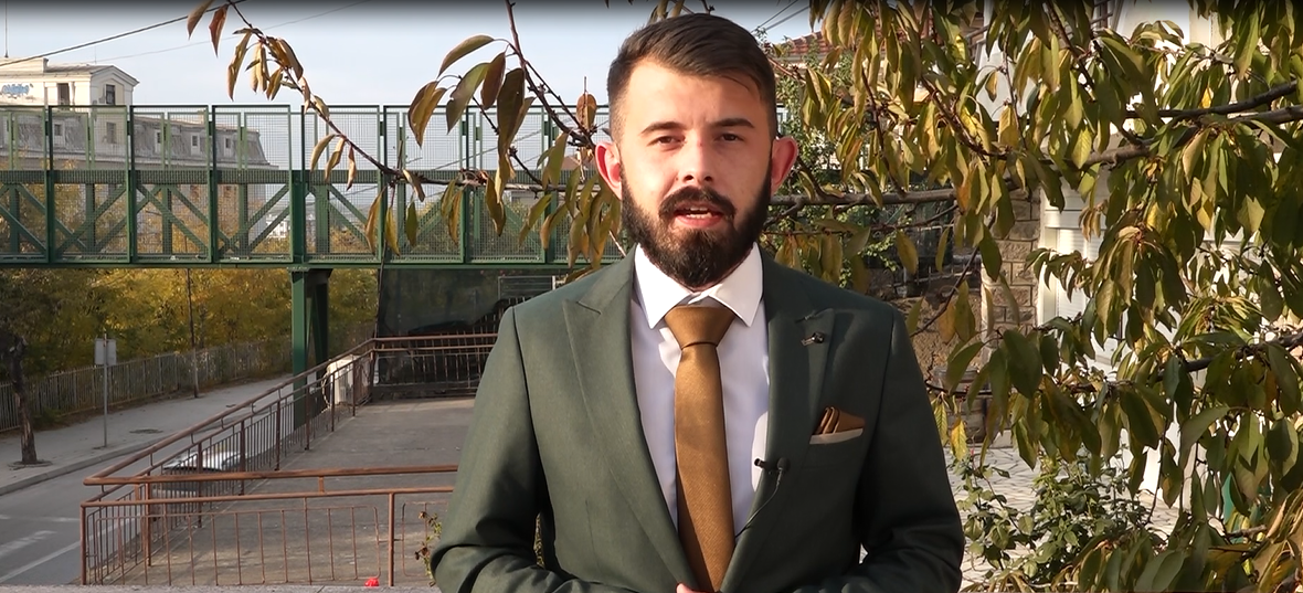 /Видео/ Стојан Николов- КАНДИДАТ  на СДСМ на градоначалник во Росоман ги покани граѓаните во 2 круг да ја одберат опцијата за СДСМ и да гласаат за него.